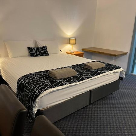 Castle Motel Bairnsdale Eksteriør bilde