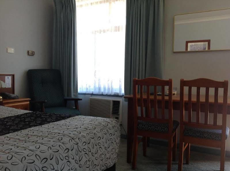 Castle Motel Bairnsdale Eksteriør bilde